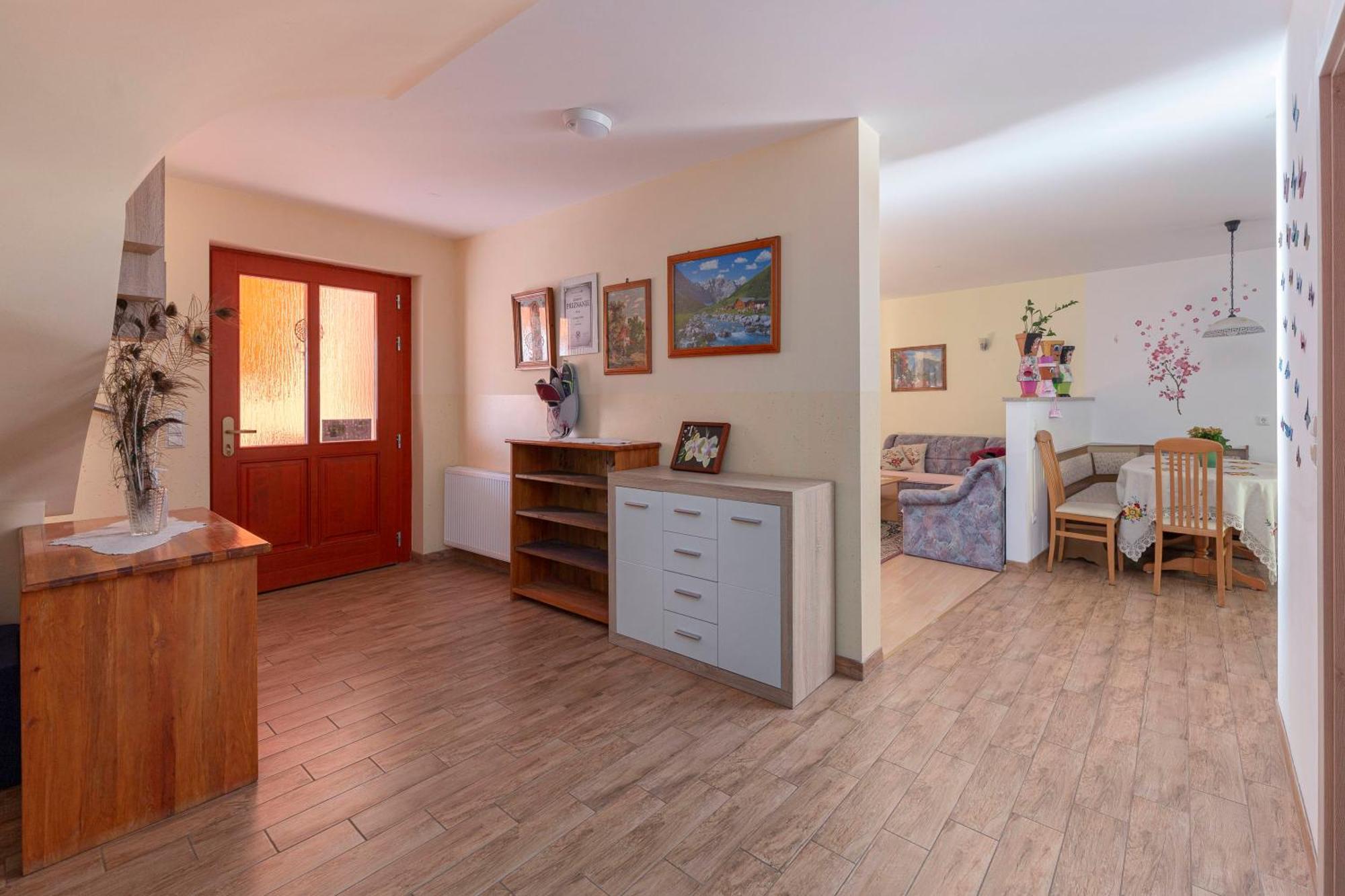 Apartment Pr' Kavac Rateče Exteriér fotografie