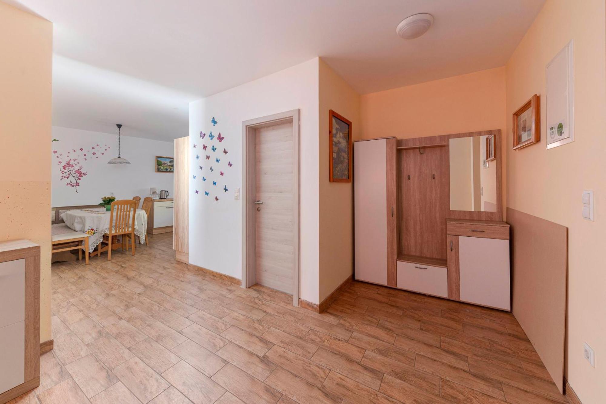 Apartment Pr' Kavac Rateče Exteriér fotografie