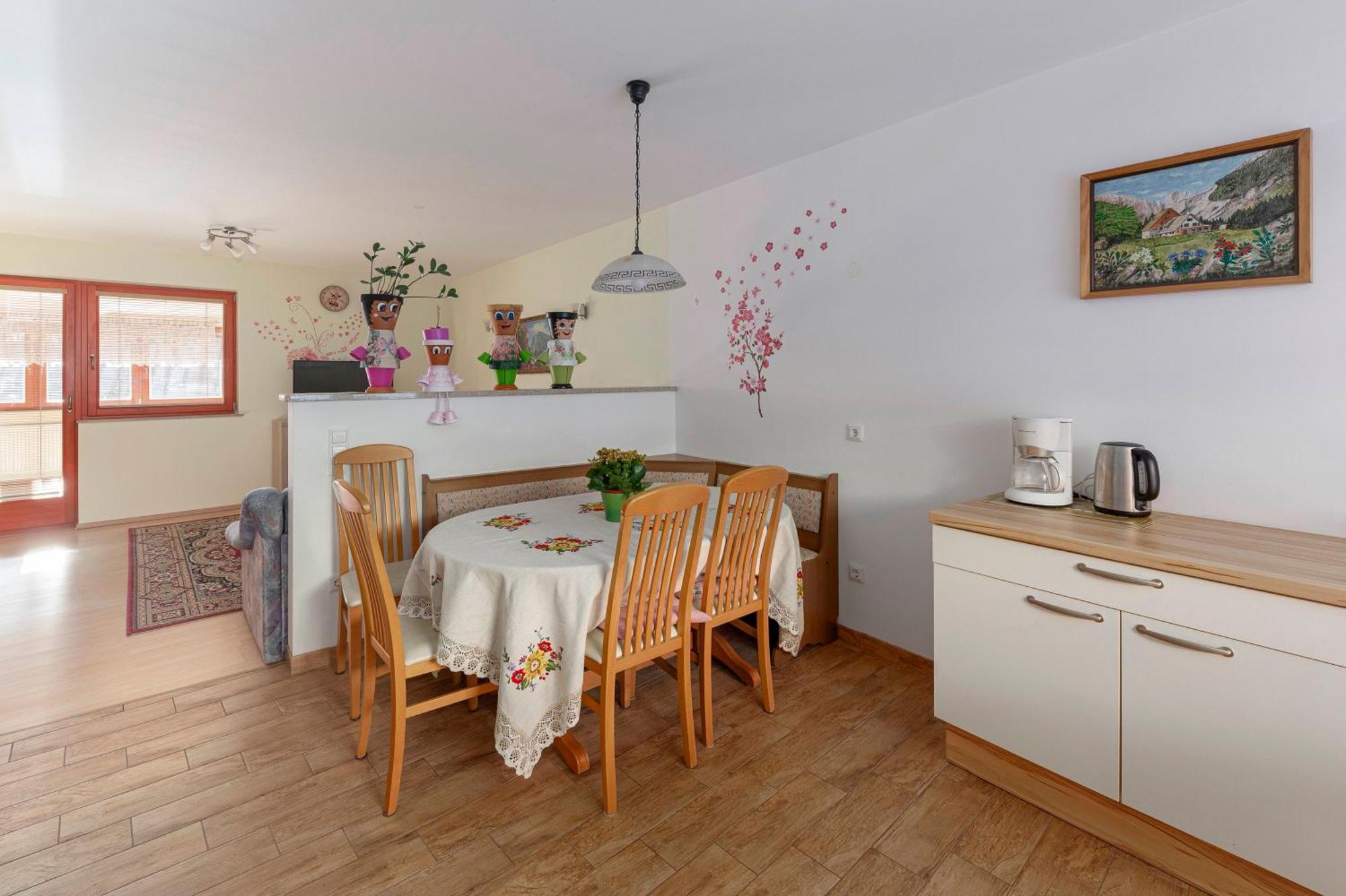 Apartment Pr' Kavac Rateče Exteriér fotografie